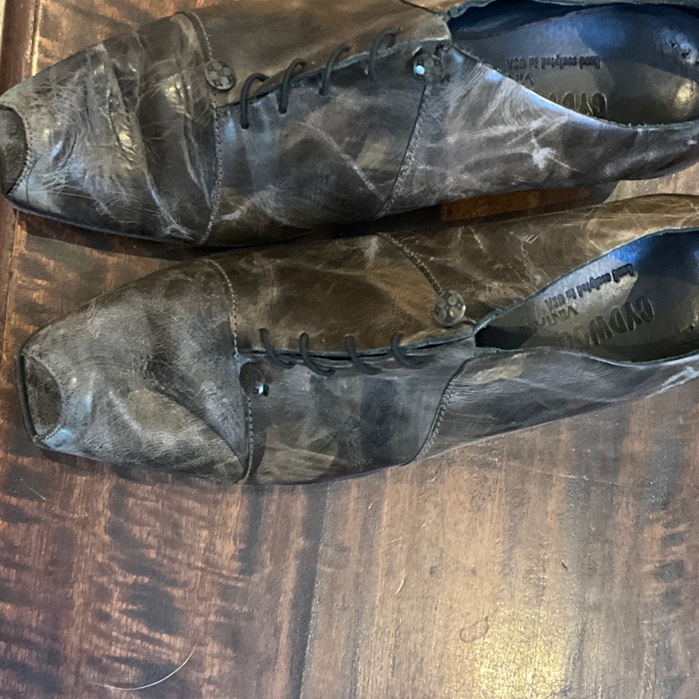 Elegant Distressed Leather Oxfords